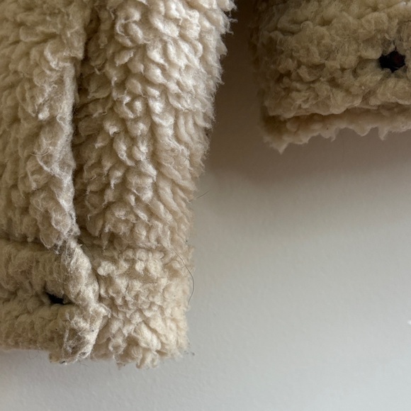 Levi's Off-White Teddy Jacket - Picture 6 of 6